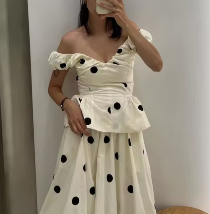 Dotelle